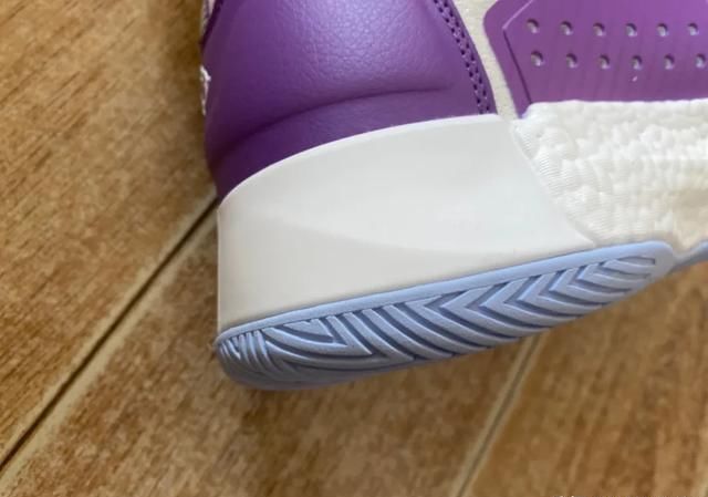 「鞋面」全掌类boost,足弓大碳板,范弗里特上脚的狙击一代你期待吗