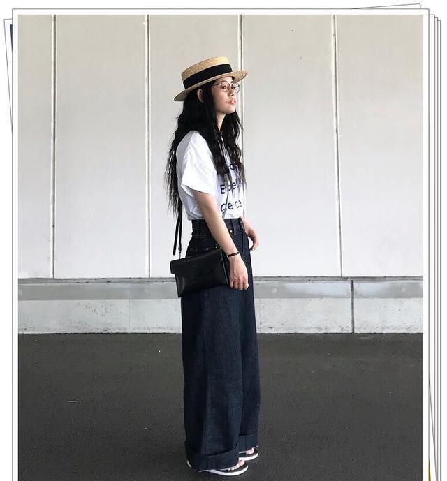  「方法」裤子不长也要卷裤脚！日本女人穿搭示范，卷牛仔裤的正确方法