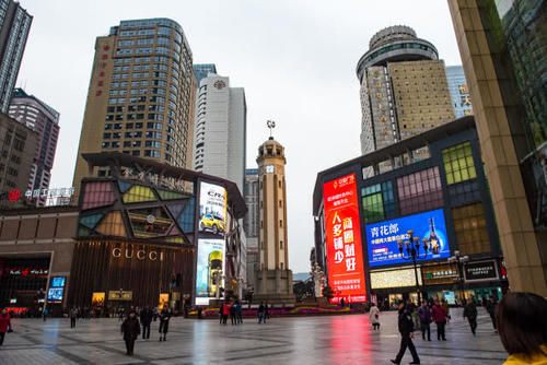 最“固执”城市,年接待游客6亿,老幼皆说方言愁死外地客