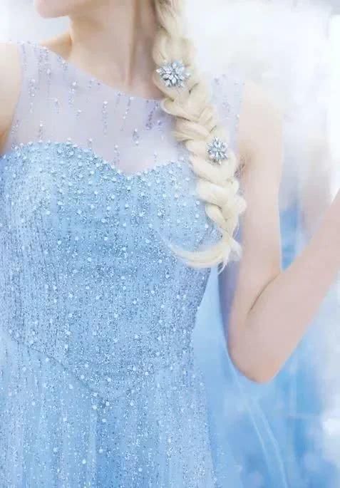  [公主联名]把冰雪奇缘做成婚纱！这些迪士尼公主穿的婚纱裙也太好看了！