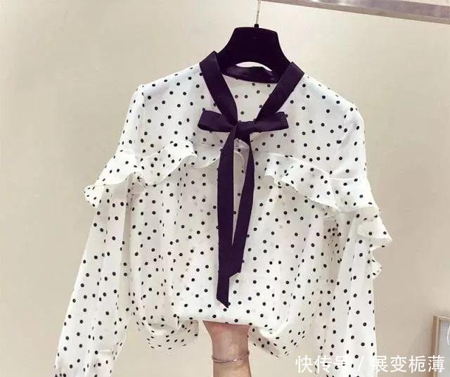 蝴蝶结:最时髦的娃娃衫,遮肉显瘦又减龄,穿出优雅女人味