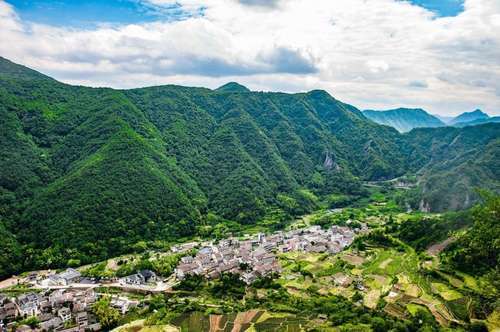 浙江最“险峻”的景区之一，恐高者最怕来，来过的人却都不后悔!