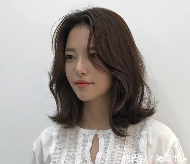  「卷发」韩国超火的仙气发型，难怪人家甜美，尤其圆脸女生，太适合！