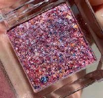  显眼■爆款眼影｜这些香芋紫盘上眼绝美且不显眼肿！