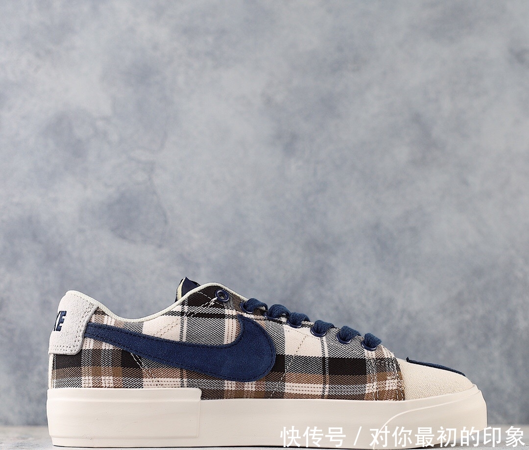  Edge■Nike SB Blazer Edge