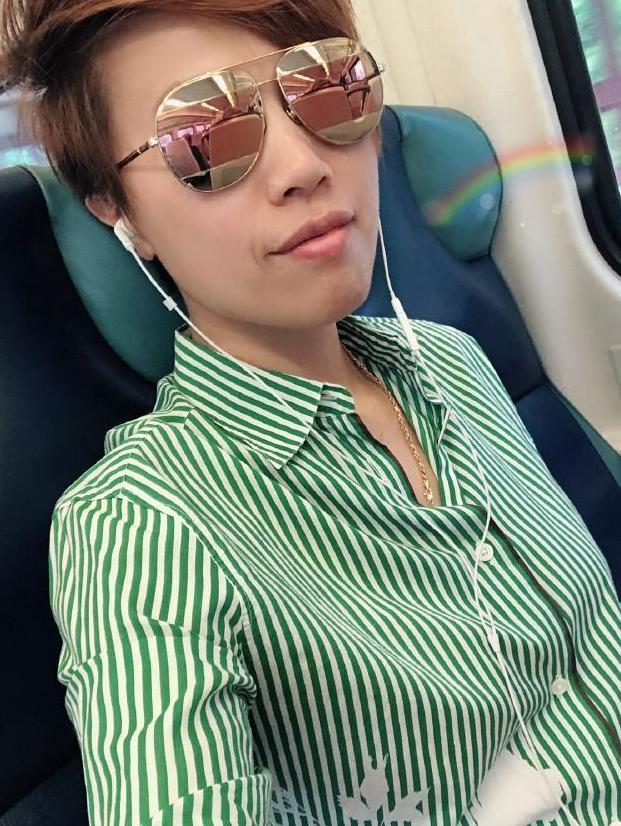 知名经纪人看透范冰冰黄晓明宣布退出娱乐圈: 惹不起我还躲得起