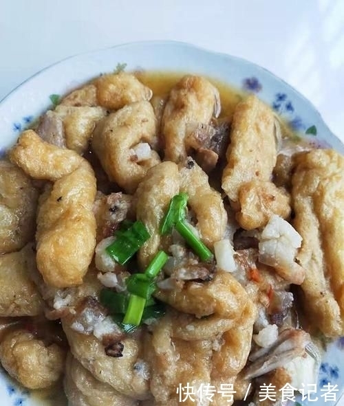「皮肤」它是天然“黄体酮”,女人要多吃,皮肤粉嫩显年轻,40岁似少女