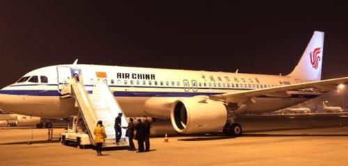 做了这么久飞机，终于知道为什么不坐凌晨飞机了，便宜不一定好