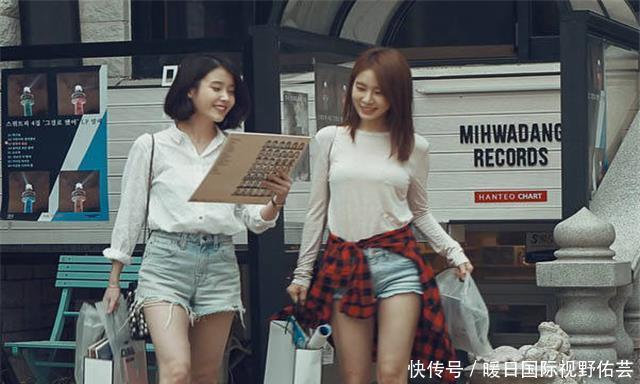 有一种友情叫做IU与刘仁娜!都是好看的小姐姐