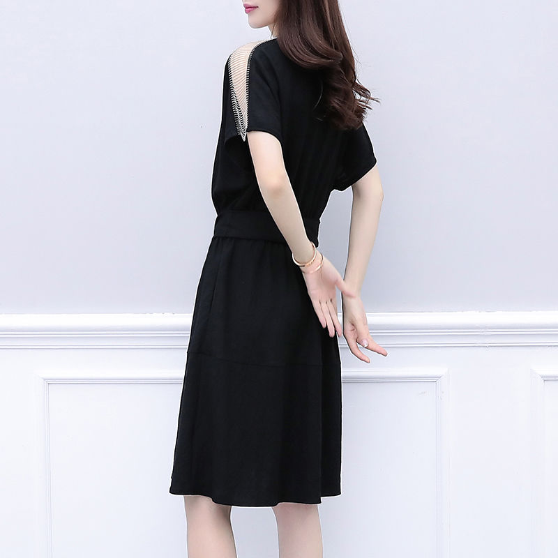 哇!头一次见老婆穿这么美的气质裙，高贵显气质，美到让人销魂