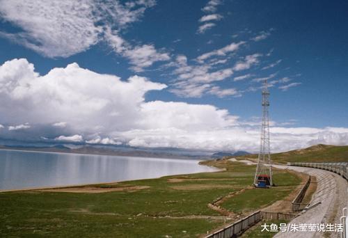 青藏高原上迅速扩大的湖： 面积已超越青海湖, 青藏铁路受到威胁!