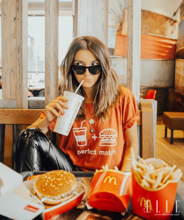 这些小招数，让你穿普通T恤也能赢！