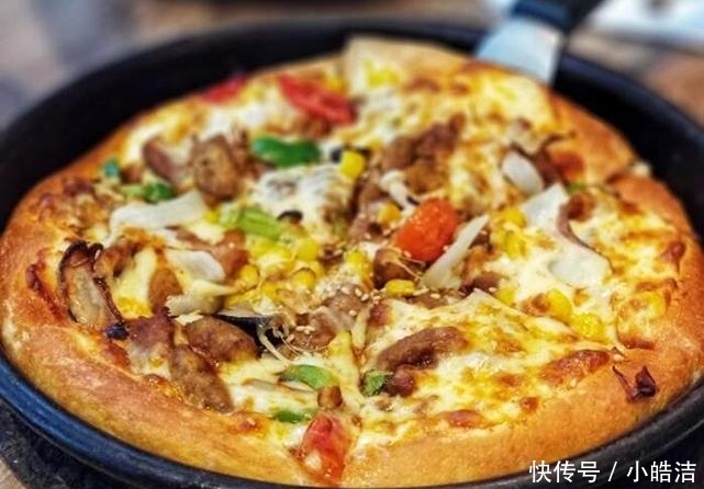 必胜客@曾经势头堪比KFC,为何如今生意“冷清”?网友:家里没矿