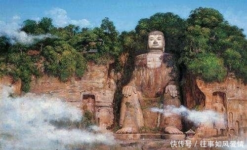 「观音像」这尊观音像比自由女神像还要高15米，中国的超级大佛