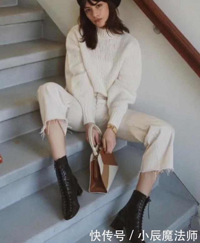  【瞧瞧】先别急着买衣服，瞧瞧今年明星团宠的“4款”单品，穿一次就上头