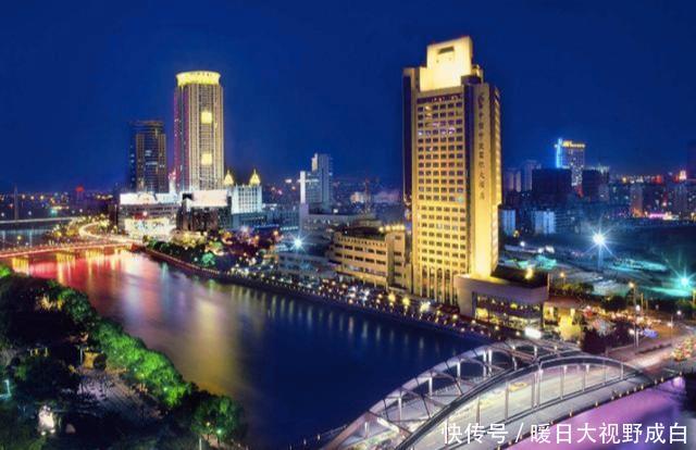 超过■全国4座经济总量超过8000亿的B照城市