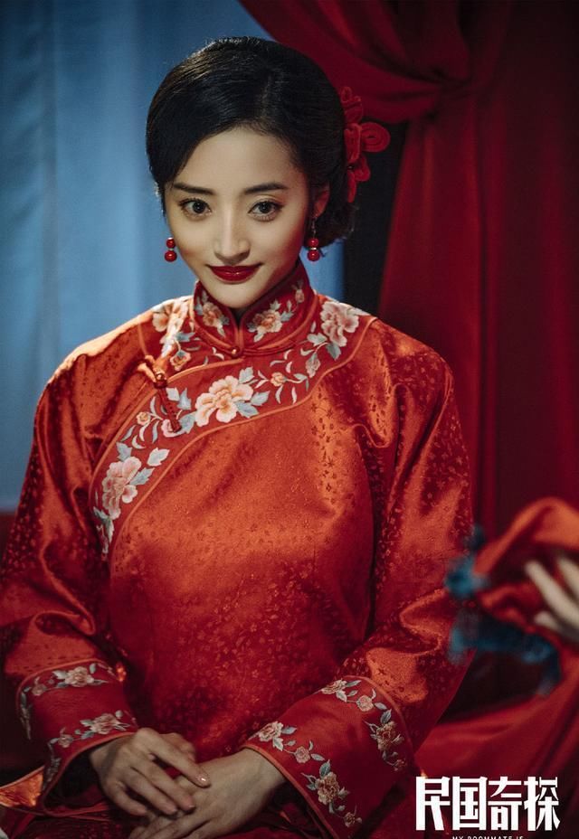  [妩媚]她是张云龙的“理想型”，穿旗袍优雅大气，美得让人惊艳！