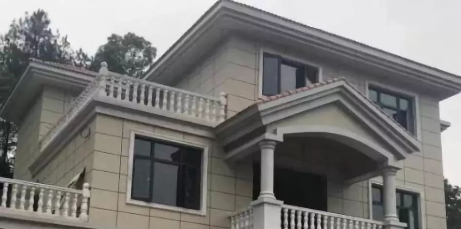 明年农村要停止建房？翻修也不允许了？这到底是为什么？