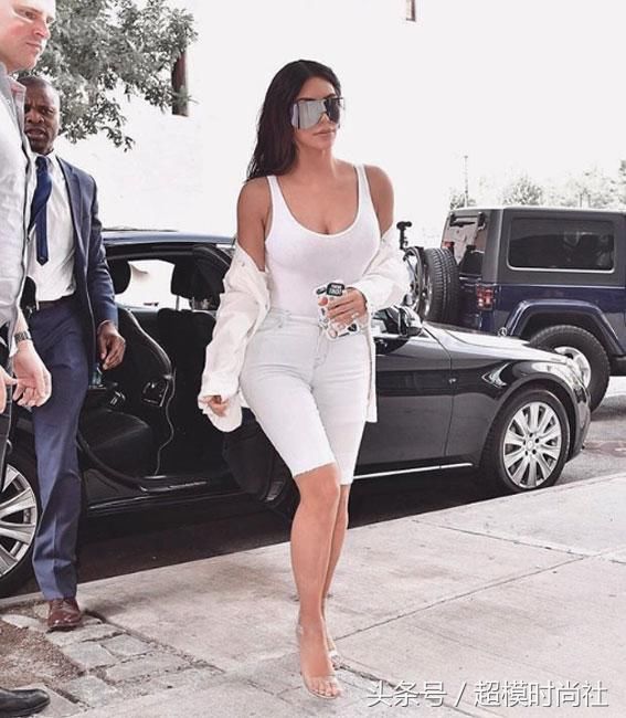 戴安娜王妃不爱高定偏偏爱它？这么丑还能大火好奇怪