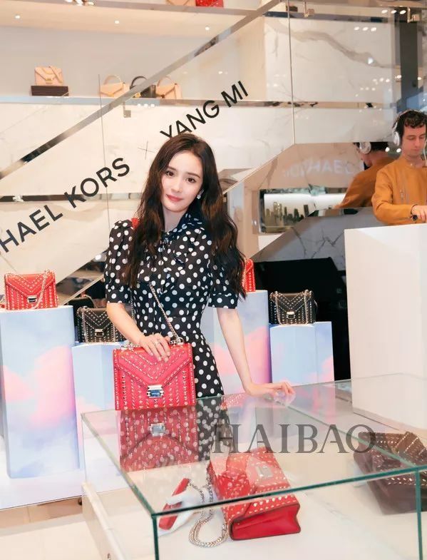 杨幂带火了这么多单品，如今是要进军设计圈了?