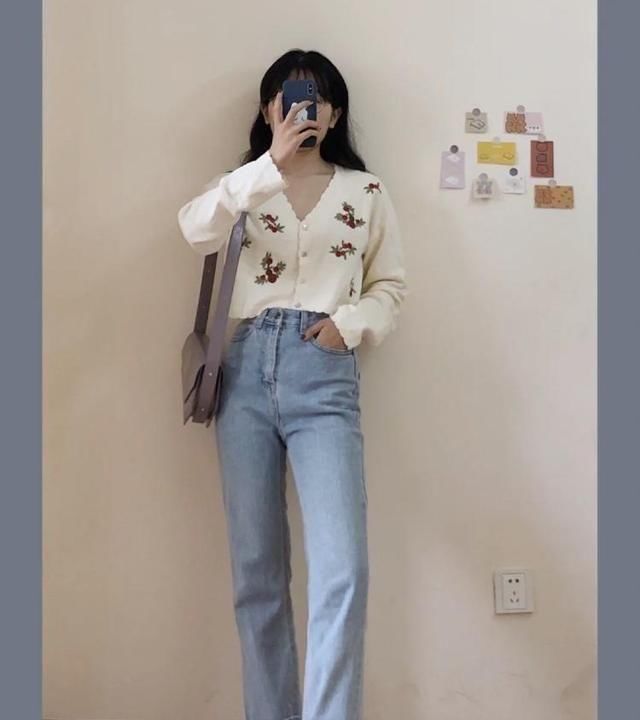  『针织衫』小个子女生有福了，春夏针织衫穿搭，显高显瘦穿出各种风格