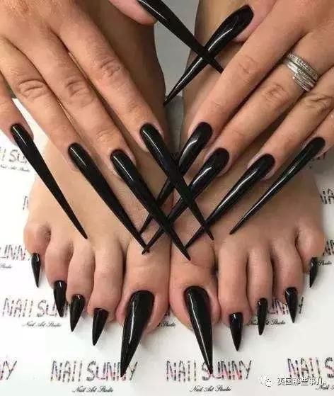 全球最奇葩美甲:第一个就笑喷了，最后一个看的整个人起鸡皮疙瘩