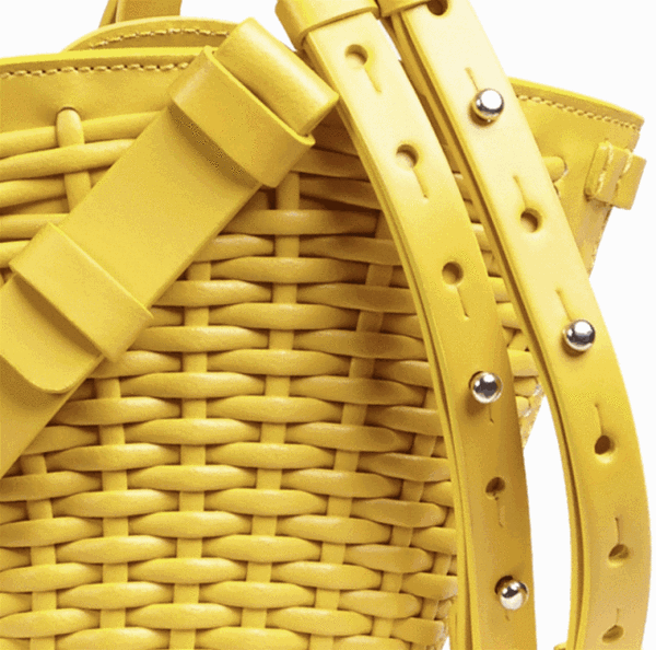 5款好看又有质感的小众包包 让你背出大牌质感