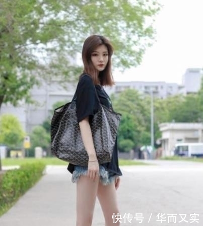  小美女|街拍：小美女身穿白色吊带配短裤，秀出纤细长腿，媚而不俗