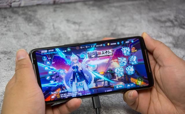  『清晰』应用这种手机上新作用以前还要想清晰 一旦感受以后就再也回不去了
