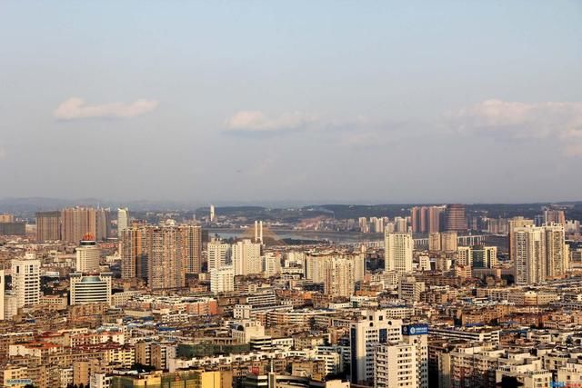 中国2座姓“南”的城市，傻傻的分不清，一座在四川一座在江苏