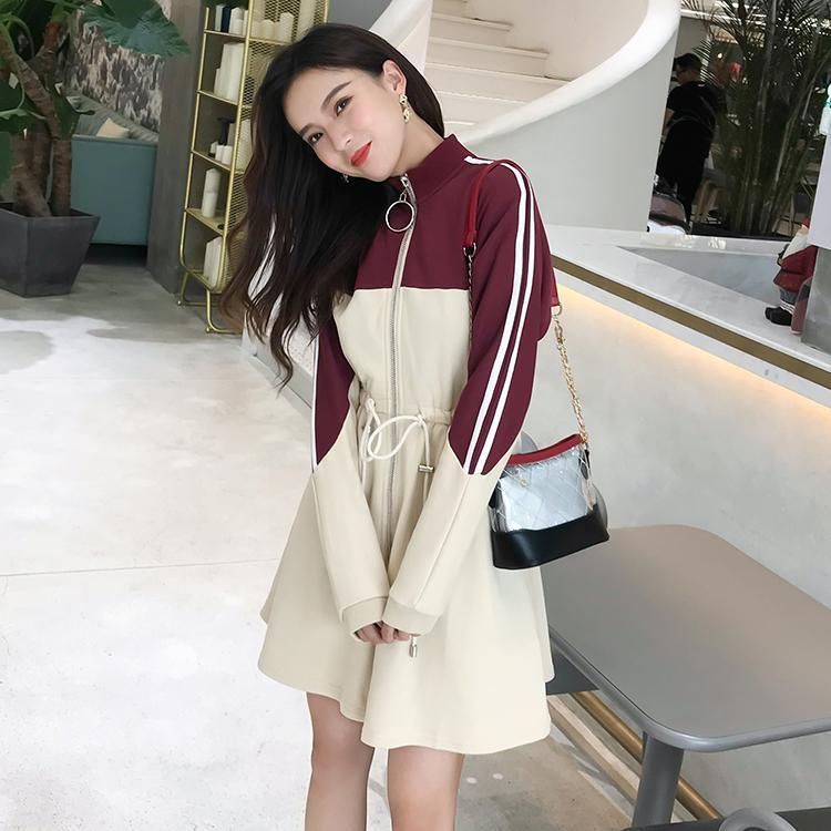 还穿什么牛仔裤!瞧瞧这刚上新的卫衣裙，穿上想不美都难