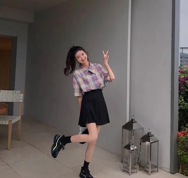  看起来：小白鞋失宠了！这4双春季 “仙女单鞋” 正流行！哪双最让你心动？
