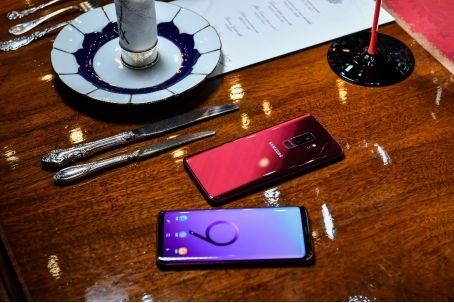 三星Galaxy S9重新定义女人复古优雅