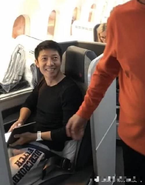 李白生下混血龙凤胎