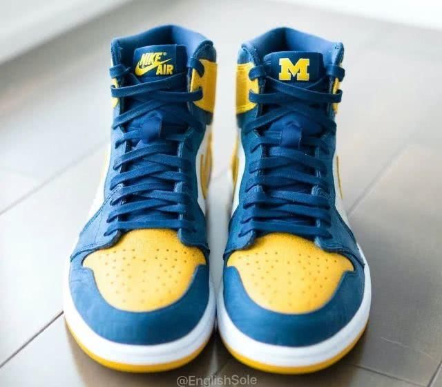  『AJ1』AJ1 PE 密歇根实物曝光！果然是别人家的学校，酸了！