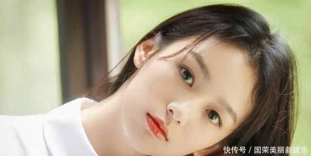  好看的女生：判断一个女生的颜值高低需要哪些技巧？教你一招鉴定女生颜值
