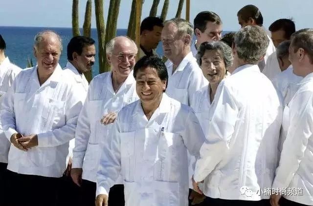 夏季必备运用古巴衬衫的穿搭提案，让你的脖子看起来更修长