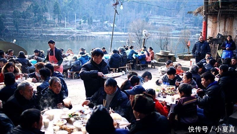  宴席@农村宴席“变了味”, 农民感叹: 不是在随礼, 就是在随礼的