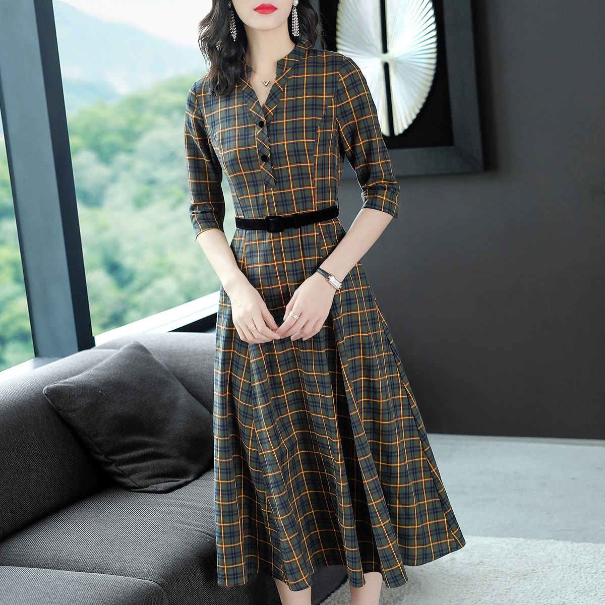 八月新品:欧货高级裙，一款比一款高贵，60后穿焕发高贵女人味