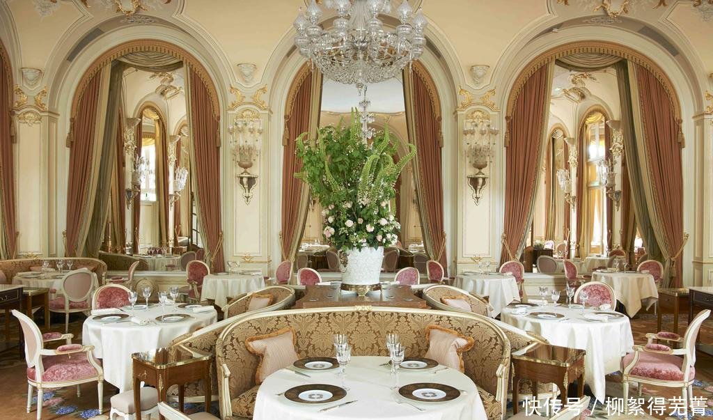被评为“住户至爱”的法国巴黎酒店,到底长什么样