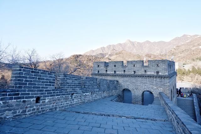 原来花7块钱就可以游览长城，看绝美花海，不要再多花冤枉钱了!