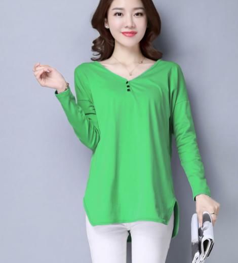 清新优雅的季节,我们很容易就被一个人穿搭气质给圈粉