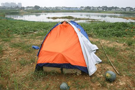 湖南第一烂尾楼，如今沦为40亩大水坑，52.5亿投资打水漂！