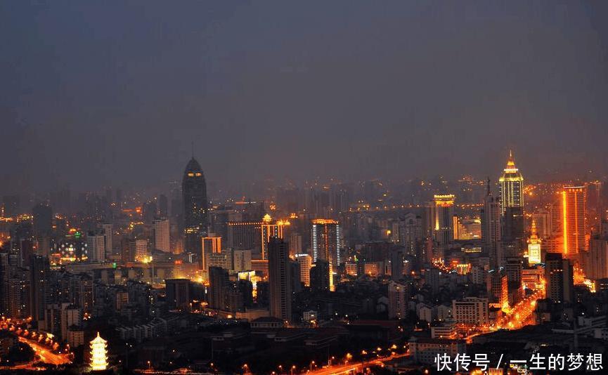 江苏地理关系最奇特的两座城市, 网友说不如合并吧!