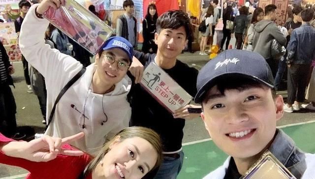  [爱回家之开]他入行仅四年就获4项大奖提名，未来TVB最值得期待的男星是他