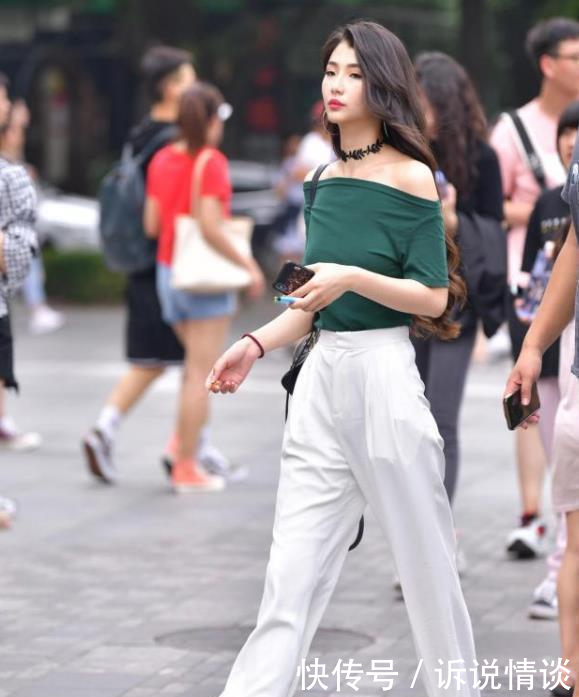  「快乐」街拍穿搭：你不配得到快乐，疼爱我的只有自己！