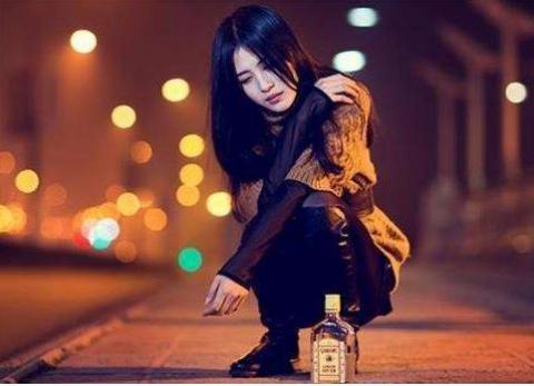 [出水]偷偷告诉你，皮肤暗黄总是白不起来，注意这几点，皮肤嫩得掐出水