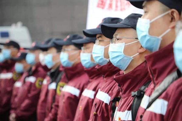  紧急医学救：最新！江苏援湖北医疗队接管武汉体育中心方舱医院