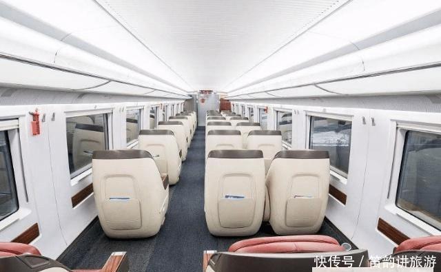 美国为什么不修建高铁 看看美国火车的硬座和中国的高铁, 会知道