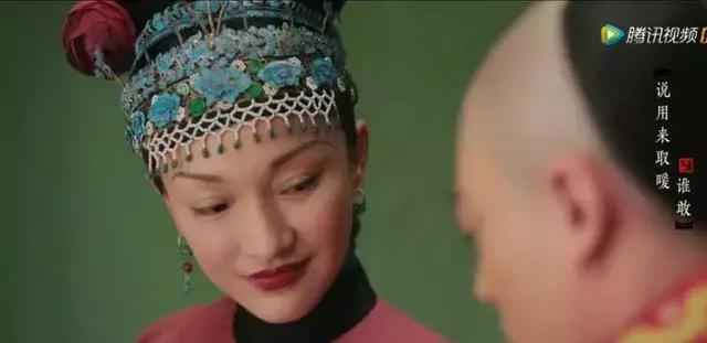 44岁周迅演少女被群嘲化妆不注意这3点，瞬间老10岁